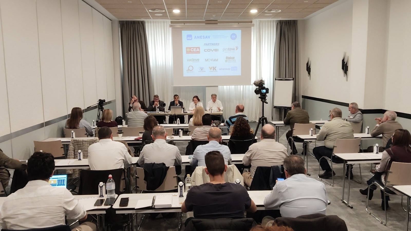 Banner de ANESAV en la I Conferencia Nacional